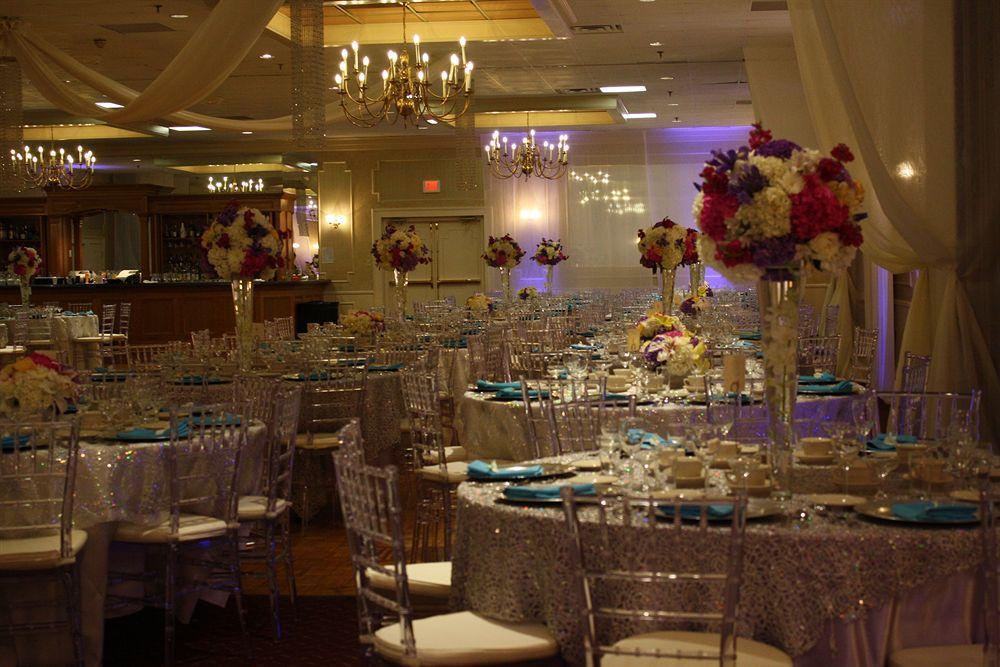Hotel Seaport And Marina 3*