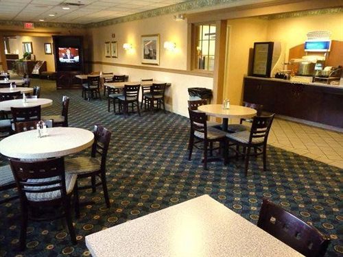 Hotel Seaport And Marina 3*
