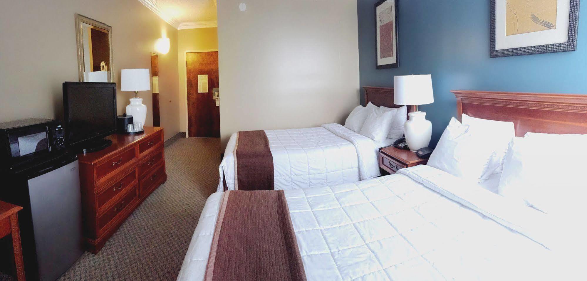 Seaport And Marina Hotel